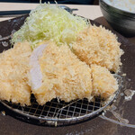 とんかつ憲進 - 越乃黄金豚ロースかつ定食＆メンチカツ