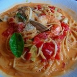 あだたら高原 空の庭  - 海鮮トマトクリームパスタ
