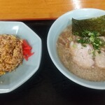 チャイナ DRAGON - ラーメンセットB（醤油ラーメン＋ハーフ焼飯）