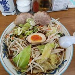 旭川ラーメン ゆーから - 正油野菜ラーメン　１０５０円