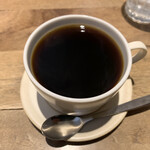 コーヒーとおやつの店 アンドモア - コーヒー好きの次女は「エチオピア」を頼んでいました…