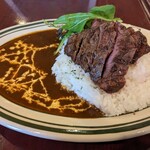 Niku Baru Sunoki - ハラミステーキカレー。1,690円
                生の水菜って嫌いなんだけど
                カレーに浸しておいたら良い感じに