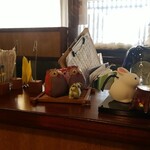 キッチン ブルー グローブ - レジ横のオブジェ