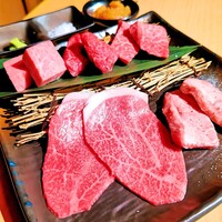 近江うし焼肉 にくTATSU 銀座店 - 