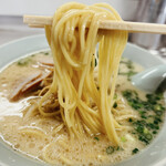 Mampuku Ramen - ラーメン大盛800円