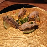 Kemuri Kunsei Baru Toribene - 牡蠣の燻製オイル漬けカラスミソース