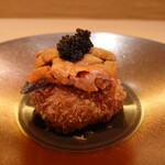 紀尾井町 とんかつ・洋食ひとみ - 蟹クリームコロッケ