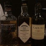 カーヴ - ハイランドパーク12年（左）