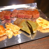 ニュー松坂 布施本店 - 松阪牛のロース肉と焼き野菜です。