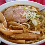 199160815 - ラーメン
                      メンマが凄い量！
                      太く大きい歯ざわり強、チョイ辛味おいしい。
                      肩ロースの歯ごたえを残しつつ、柔らかチャーシュー、
                      大きく臭みなく美味しい。
                      ネギは大ぶりで、シャッキリ食感があります。