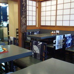 Yanagi bashi - テーブル席