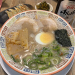 久留米とんこつラーメン 松山分校 - 