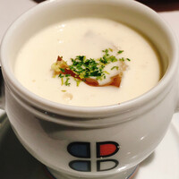 ブラッスリー ポール・ボキューズ 大丸東京 - ポロ葱とじゃがいものビシソワーズ