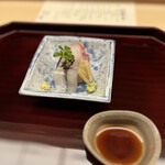 まる富 - 鯛とさよりのお造り