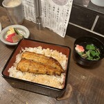 勝手口 ひまり屋 - 