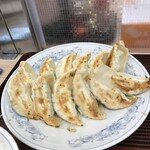 ぎょうざの満洲 - ダブル餃子