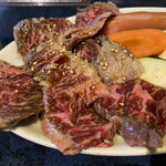 焼肉 星陽 - 牛の内臓肉(ホルモン)