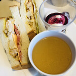 喫茶室ルノアール - 