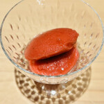 ぬま田 - 古都華と美味しいベリー　苺のシャーベット