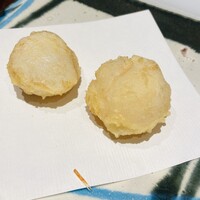 鮨げん家 はなれ - 帆立天ぷら
