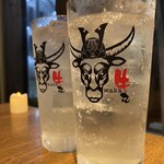 Wagyuu Yakiniku Ushiwaka Maru - レモンサワーで乾杯！！