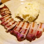鎌倉 燻製食堂 燻太 - 厚切りベーコンステーキ