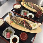 ・White grilled eel set meal