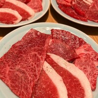 TANAKA YAKINIKU RESTAURANTE - 