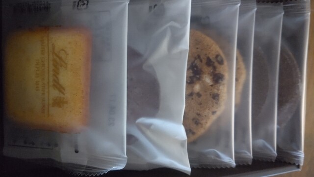 Lindt Chocolat Boutique Nagoya Sanrodo Ten photo 3