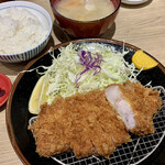 Tonkatsu Aoki No Curry Ya Ippe Koppe - ロースカツ定食