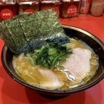 横浜家系総本山 吉村家直系店 ラーメン内田家 - 