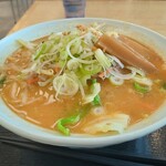 海岸食堂 - 味噌タンメン