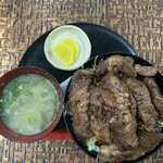 レスト喫茶店 - ステーキ丼