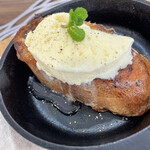 ワイズ カフェ - 