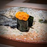 千葉たかおか - 厚岸の雲丹。これだけが北海道産ですが、夏には千葉の雲丹もお目見得します。