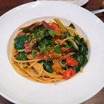 ウノセッテ - 生ウニとスイスチャードのピリ辛スパゲティーニ