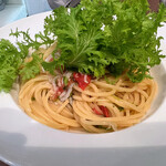 ウノセッテ - 釜揚げしらすと青のり、わさび菜のスパゲティーニ