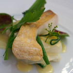 フランス料理 壺中天 - ４）マナガツオのポワレ、たくさんの野菜と共に