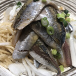 寿製麺 よしかわ - いわしそばのアップ