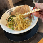 Tonkotsu Chuukasoba Gantare - 