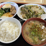 大衆食堂　半田屋 - 