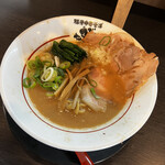 Tonkotsu Chuukasoba Gantare - 