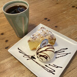 フジヤマプリン - かぼちゃとクリームチーズのクランブルケーキ