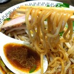 スパイス・ラー麺 卍力 - 麺リフト