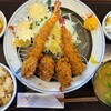 とんかつかつ饗 - 料理写真:カキ海老定食