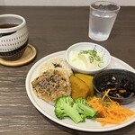 Macrobiotic Cafe Evah Dining - 