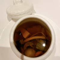 カントニーズ 燕 - 