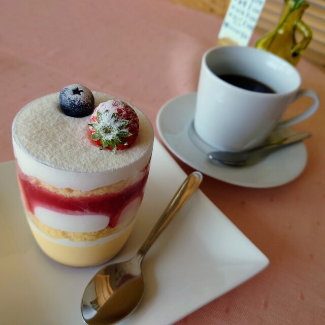 シャロン 松原店 - 聖愛中高前（ケーキ）の写真