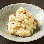 Sakaba Koikoi - 鶏だしポテトサラダ