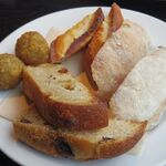 ブレッド&タパス 沢村 - 